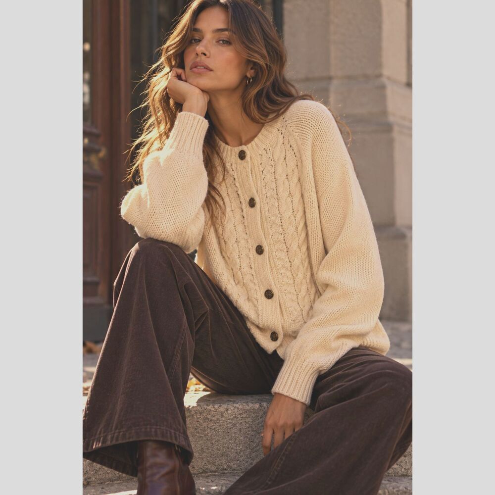 Vintage 80s/90s Cream Cable Knit Cardigan Sweater Hand Knit Style